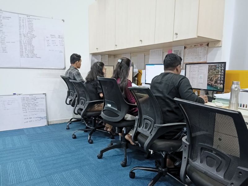 pg in andheri with amenities, pg in mumbai with food, pg near andheri station